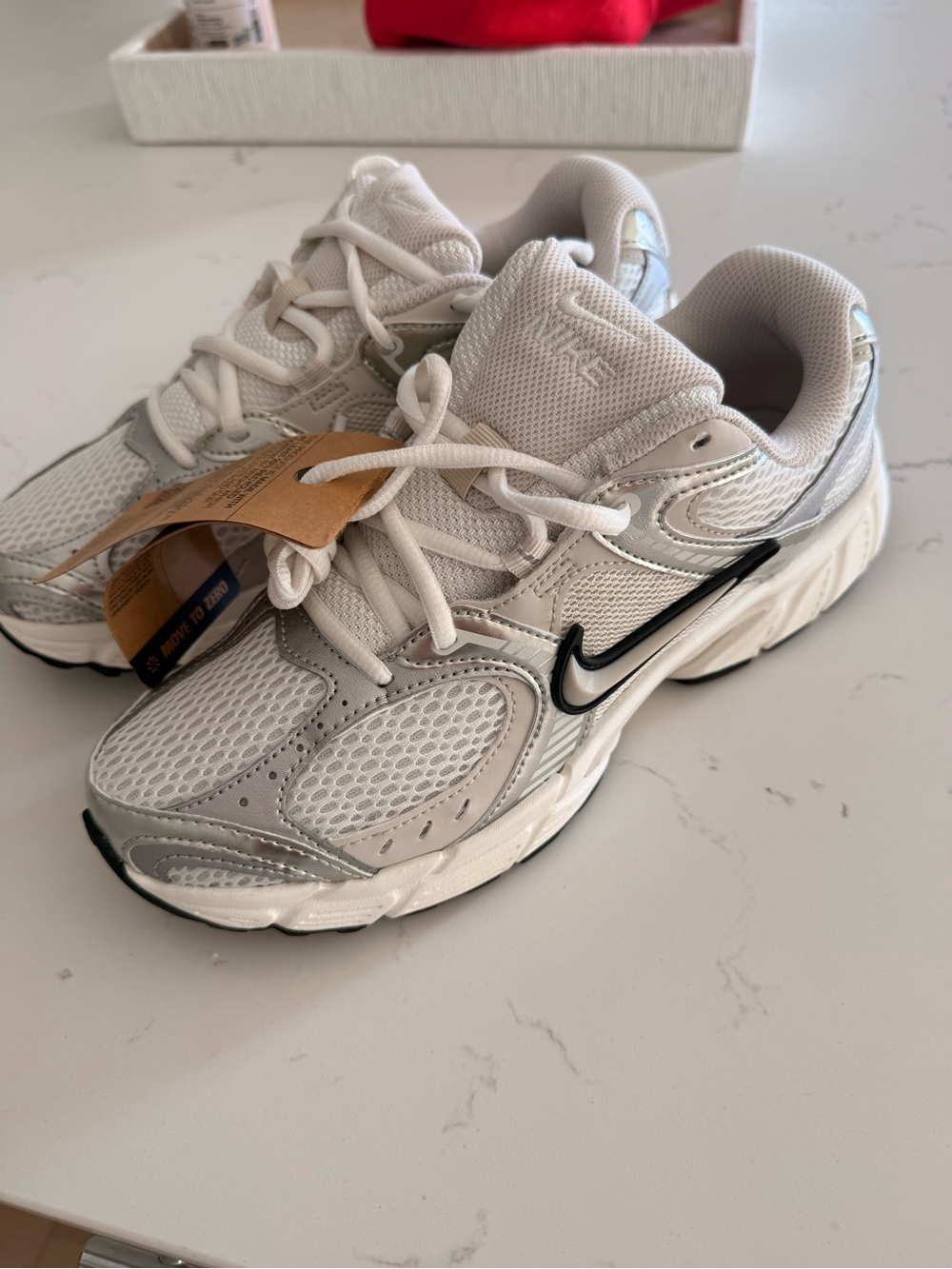 Nike V5 RNR “Summit White Light Orewood” - Picture 3 of 4